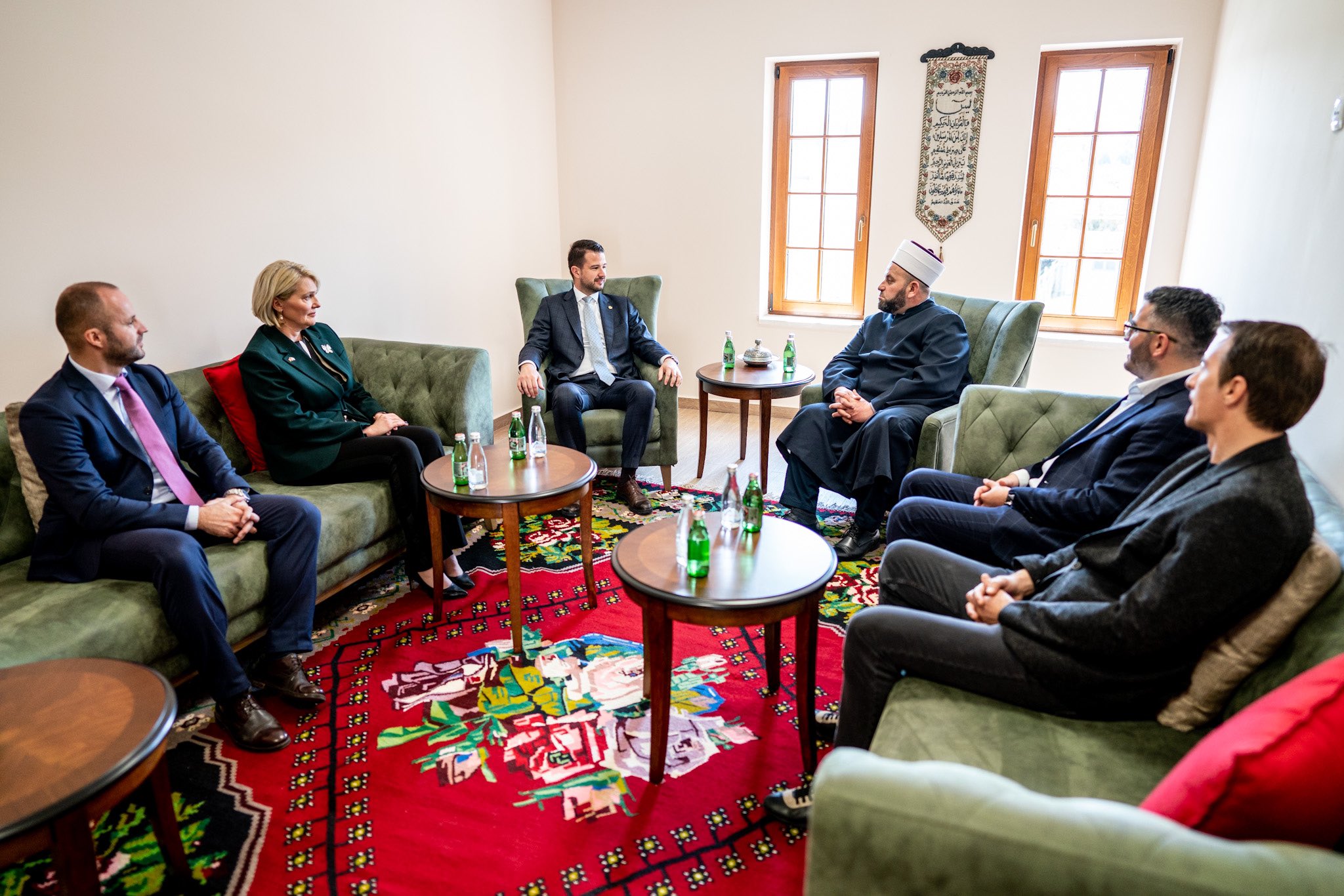 Milatović posjetio reisa Rifata Fejzića: Vjernicima islamske vjeroispovijesti iskreno želim radosne trenutke bajramskih praznika