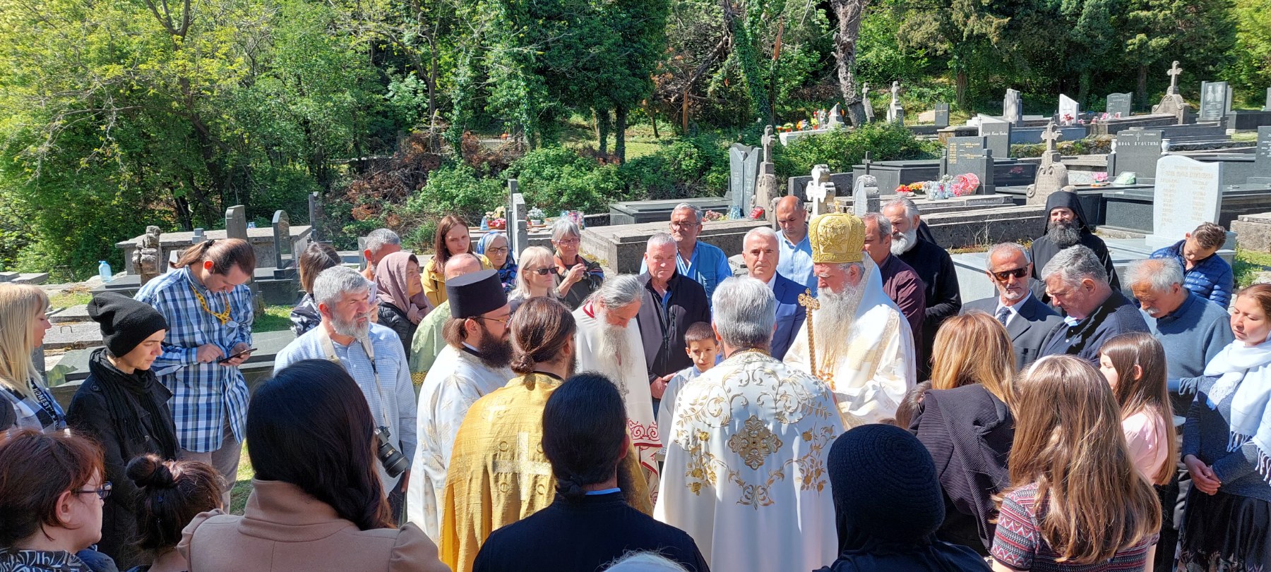 Proslavljen praznik Nedjelje Mironosnica u selu Dupilo, služio Mitropolit Joanikije