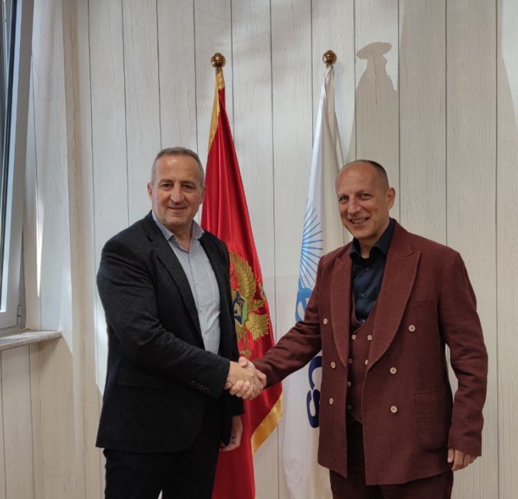 Potpisan sporazum o saradnji EPCG Solar gradnja sa OIE Podgorica