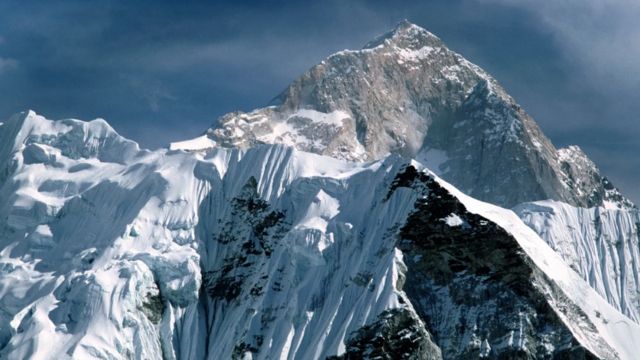 Otvorena sezona uspona na Mont Everest