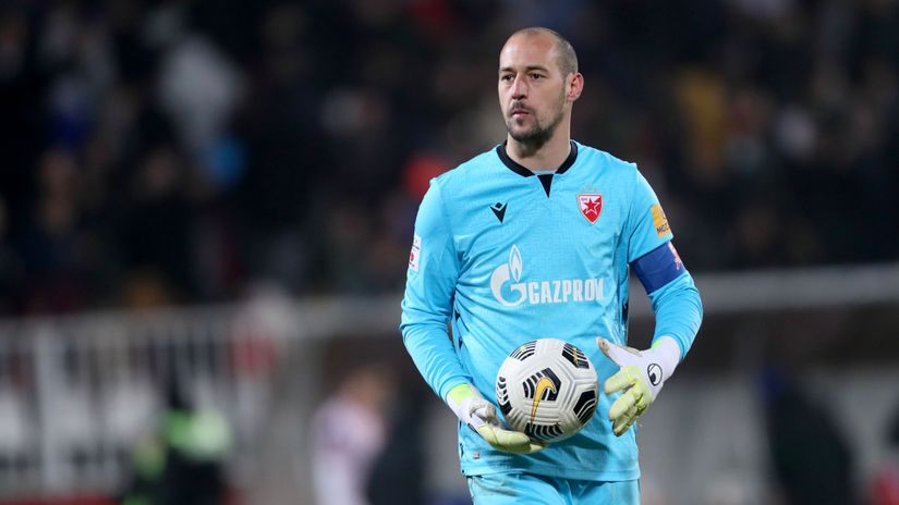Borjan više nije prvi golman Crvene zvezde, klub očekuje velika rekonstrukcija