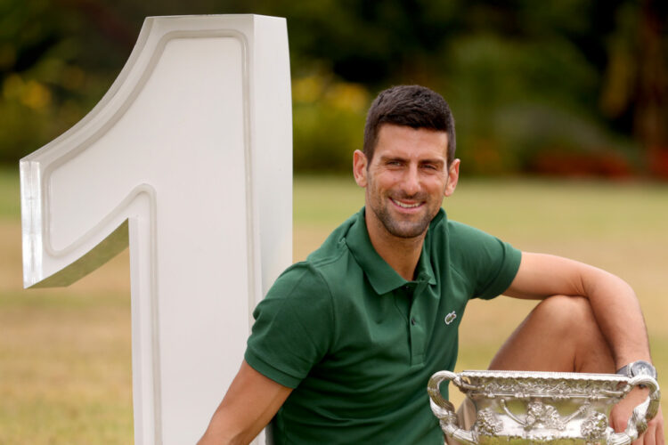 Novak samo pet bodova ispred Karlitosa