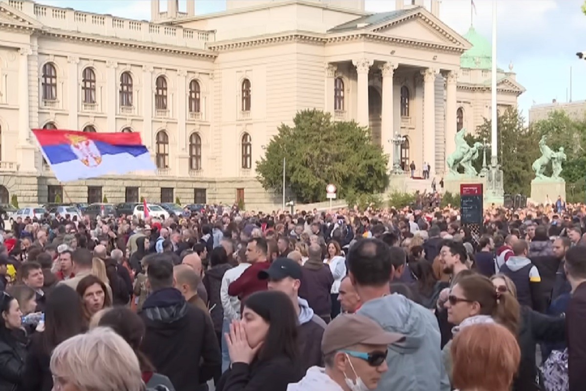 O koristi i šteti običaja da se sasluša čitava rečenica