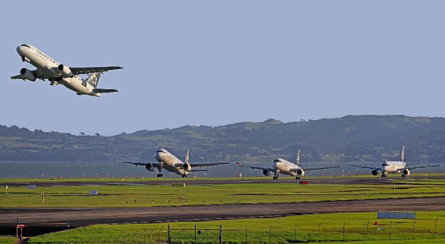 Aerodromi „blokiraju“ tri leta Tu Montenegra