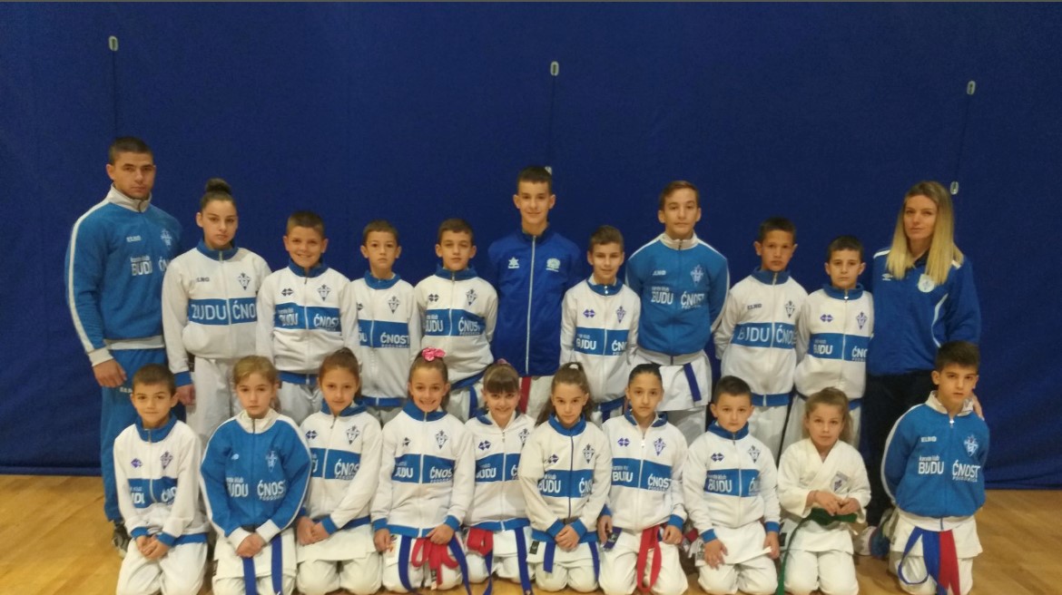 Budućnost osvojila 21 medalju na internacionalnom karate turniru