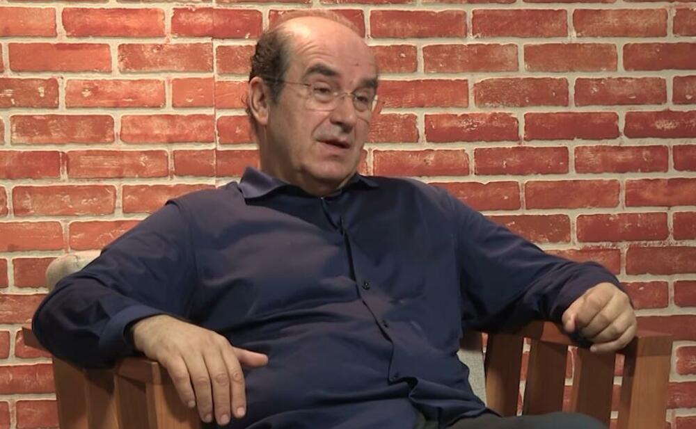 DPS-ovi uposlenici u CNP-u se povampirili i udarili na bivšeg direktora samo zato što je Srbin: Marko Baćović je iskušenik SPC-a, njegov saplemenik je bio četnički vojvoda, a i često je putovao u Srbiju!