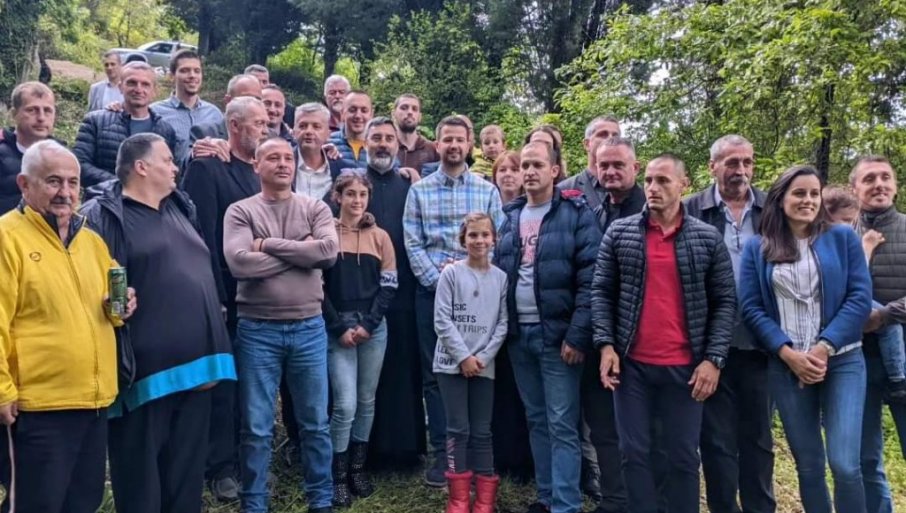 Milatović prisustvovao liturgiji ispod Ostroga