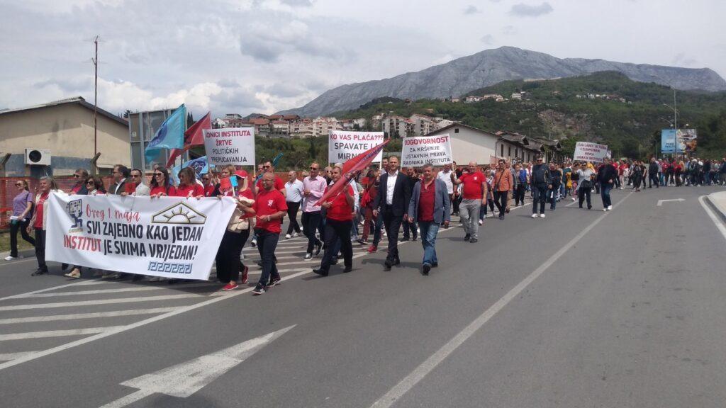 Sa protesta poručeno: Vladi da što hitnije riješi problem radnika Institutu Igalo