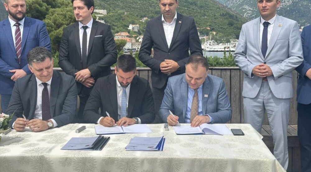 Za Novljane i Tivćane povlašćene cijene trajektnog prevoza