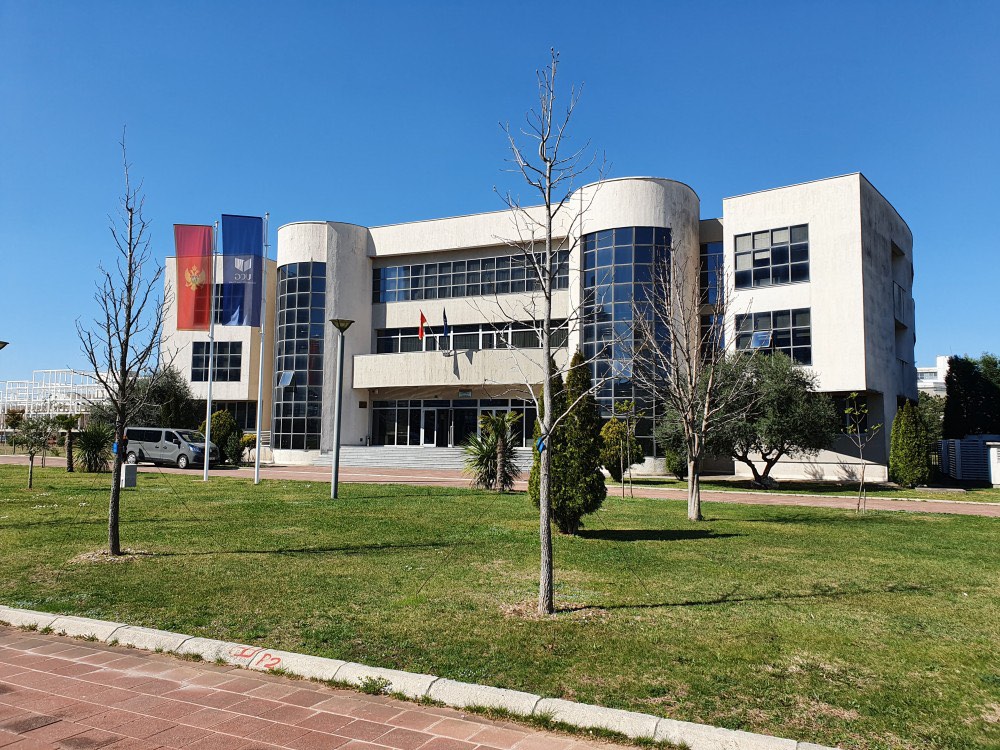 BORBA saznaje: Univerzitet dobio prijeteći mejl u kojem se poziva na krvoproliće! (FOTO)