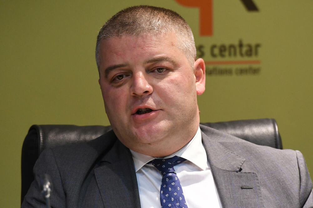 Zloupotreba službenog položaja: Tužilac prijavljuje tužiteljke SDT-u!