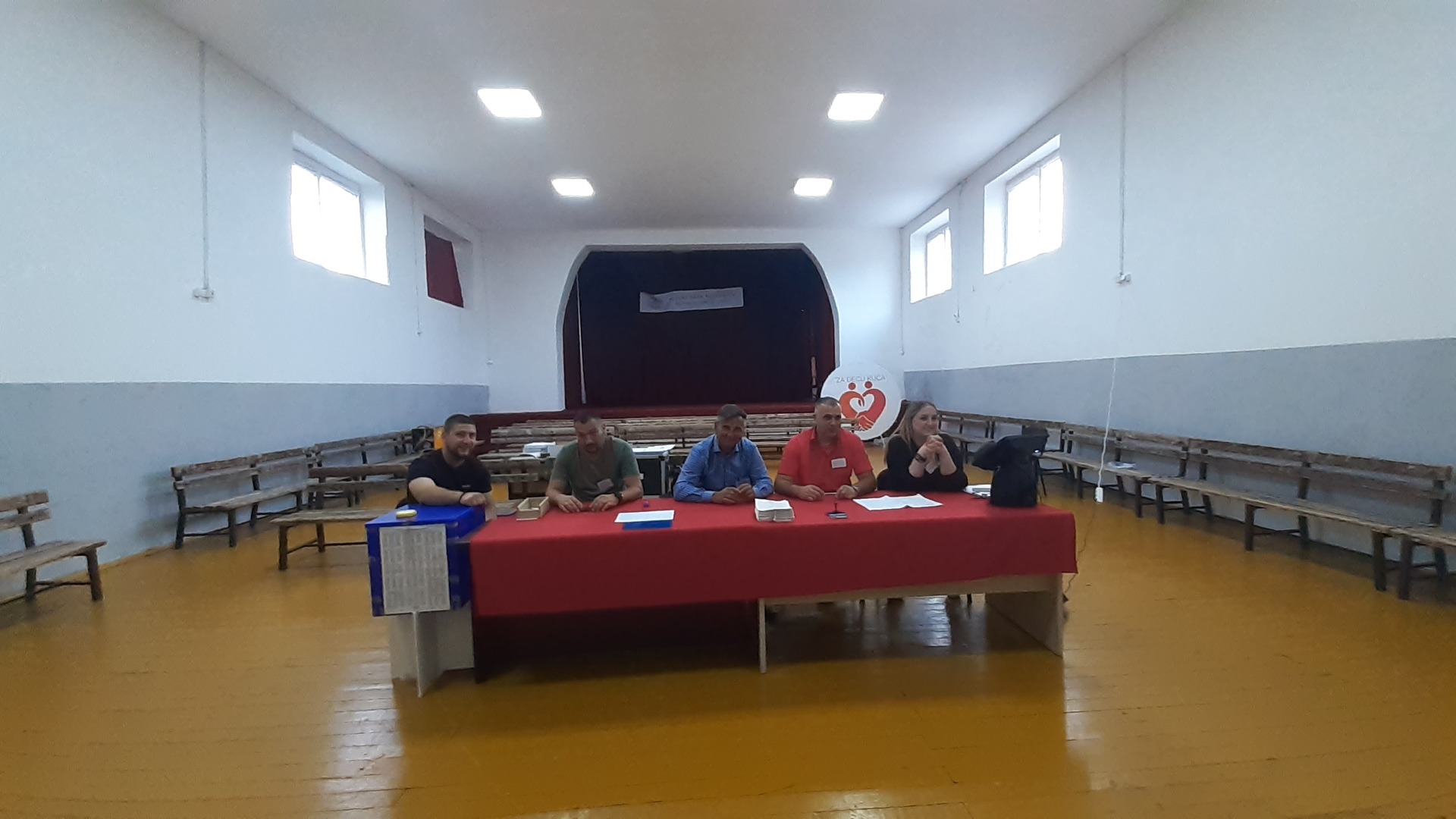 Izbori a kao da nisu, s Milom bilo zanimljivije