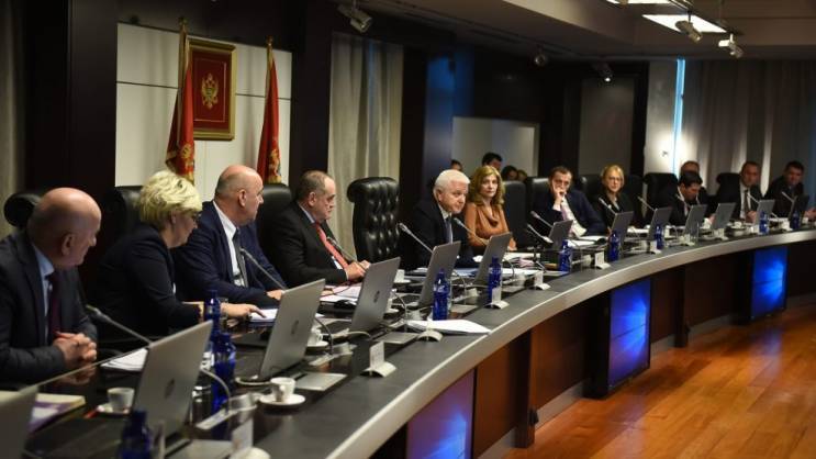 Sramno: Duško Marković i ekipa nanijeli štetu državi od preko 800.000 evra, ne smiju da ih saslušaju, a “junački” udarili na Vesnu Bratić!