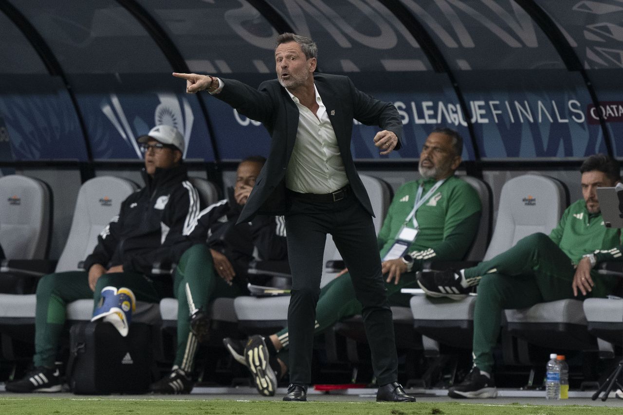 Koka izdržao samo tri mjeseca u Meksiku