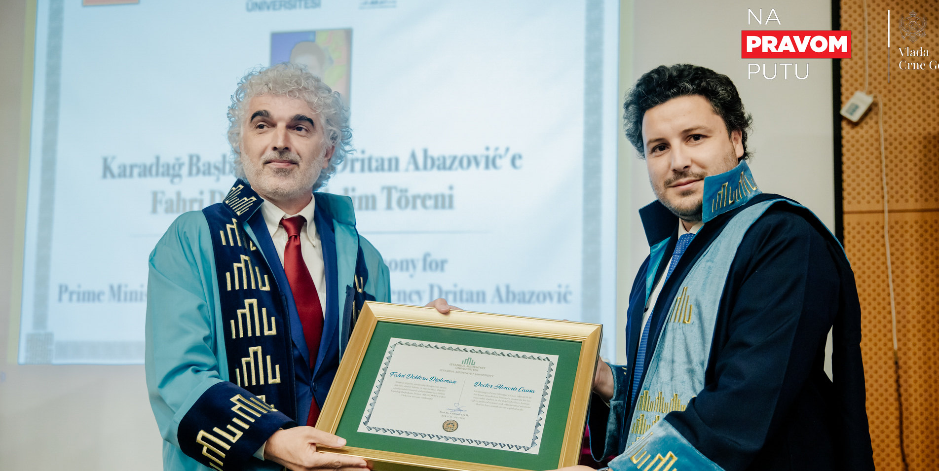 Premijeru Abazoviću u Istanbulu uručen počasni doktorat za promovisanje ljudskih prava i etike u međunarodnim odnosima
