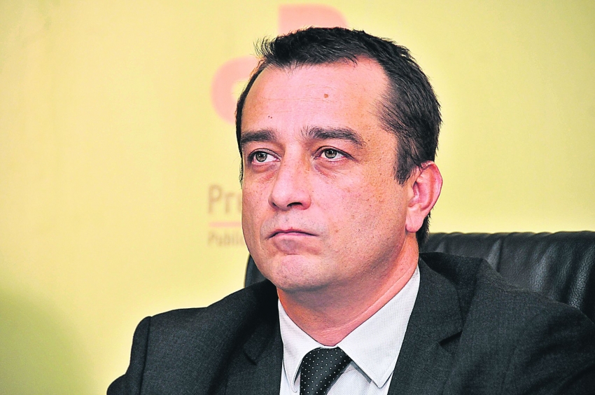Čađenović supruzi svog advokata platio prevod koji niko nije tražio