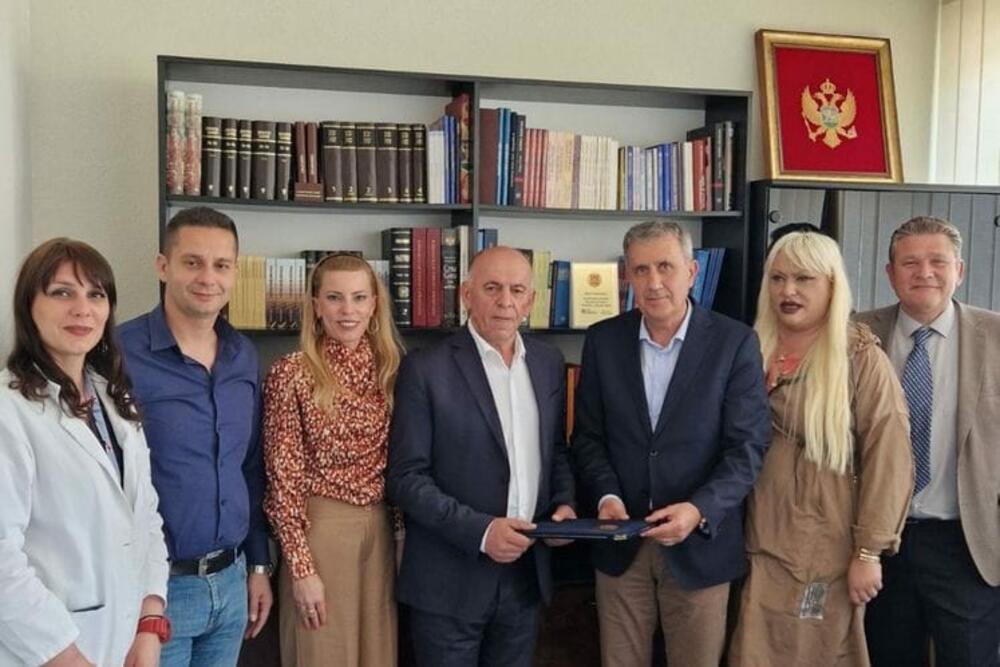 UIKS potpisao Memoranduma o saradnji sa Medicinskim fakultetom, podgoričkim Domom zdravlja i JU „Kakaricka gora“