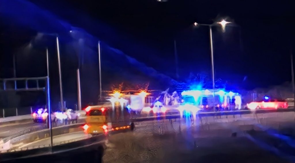 Prevrnuo se šleper na auto – putu: Bar – Boljari