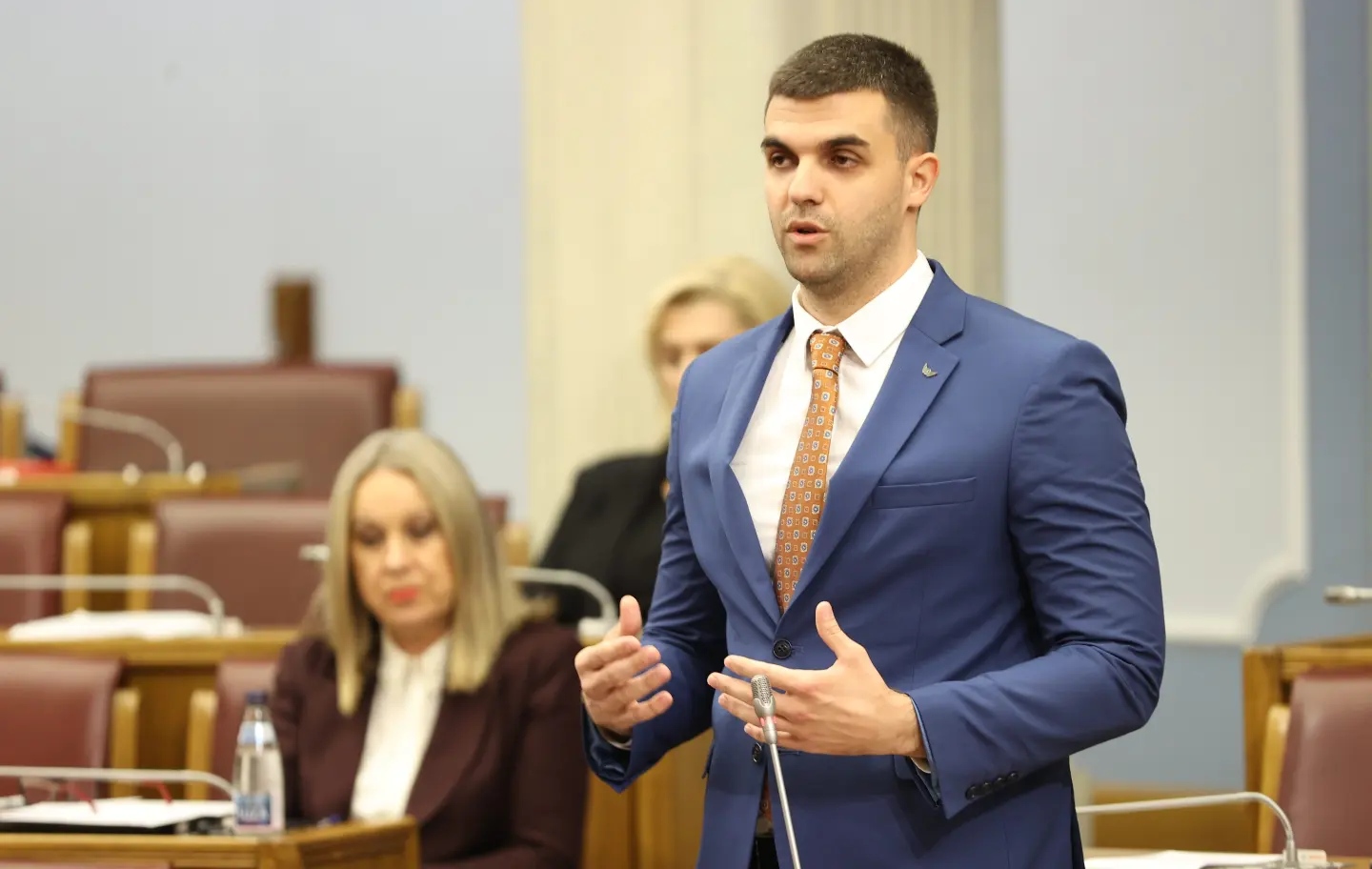 Božović: Gradska TV da bude objektivno sredstvo javnog informisanja, a ne partijsko glasilo!