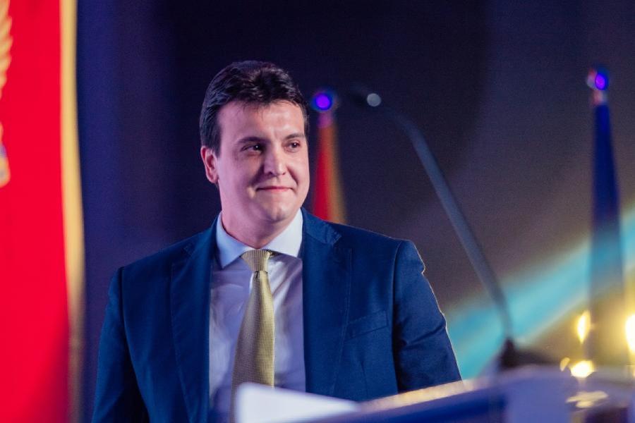 Milović: Novović ili mafija!