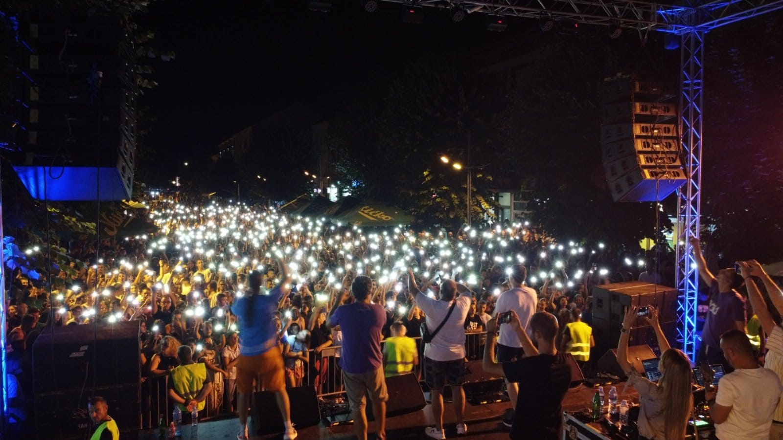 Berane: Beogradski sindikat slušalo na hiljade posjetilaca Thunder festa