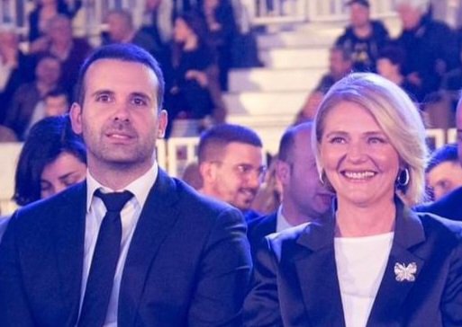 Bruka: Olivera Injac podržala medije DPS-a i hajku na srpskog guslara Željka Vukčevića zbog pjevanja epske pjesme!