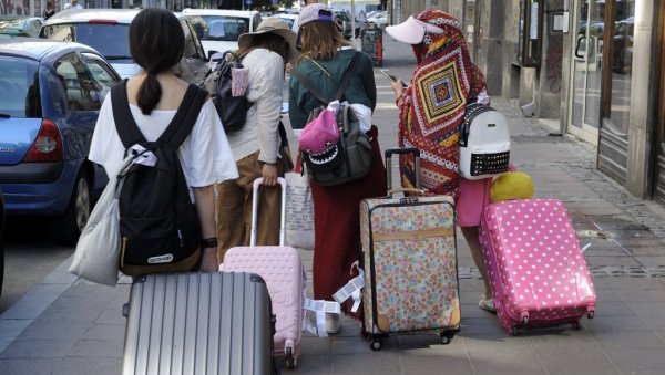 Crnu Goru u maju posjetilo 152 hiljade turista