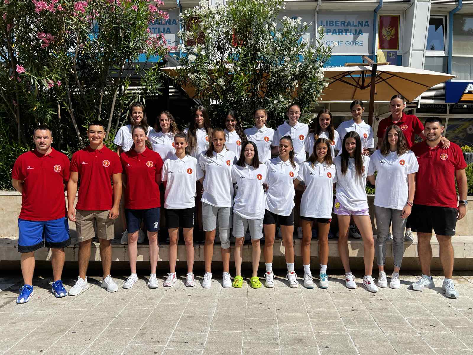Crnogorske kadetkinje počele pripreme za Evrobasket B divizije