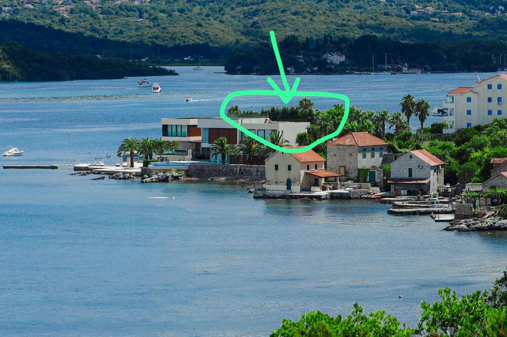 U Tivtu: Vila Dejana Bodiroge srušena do temelja!