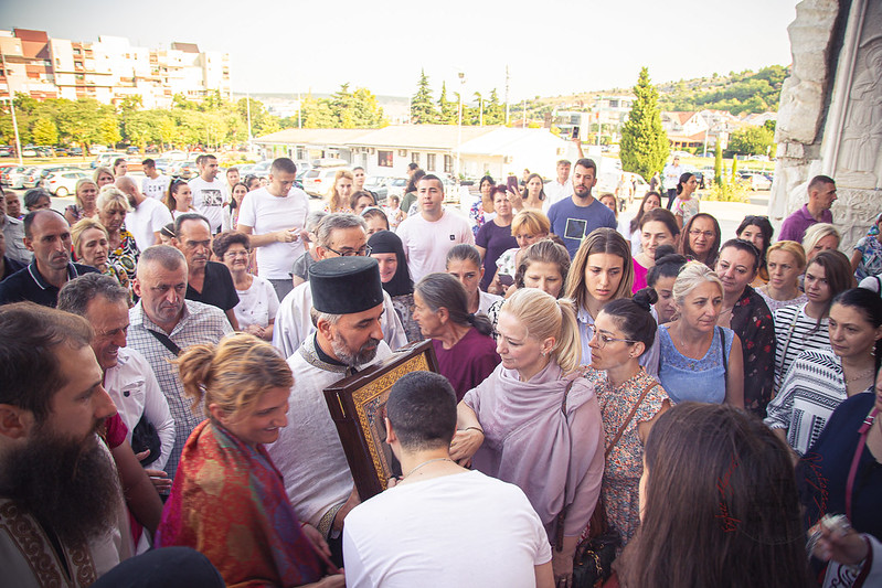 U Sabornom hramu Hristovog Vaskrsenja iz Rusije stigla čudotvorna mirotočiva ikona Presvete Bogorodice ,,Umekšanje zlih srca”
