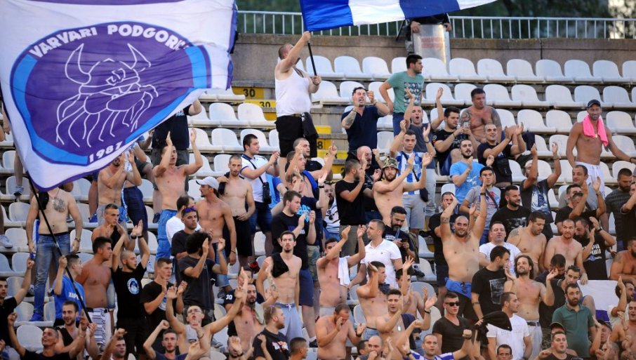 Bruka i sramota pod Goricom: Izbacili sa tribina čovjeka sa dresom Crvene Zvezda na kojem je bilo ime Dejana Savićevića!