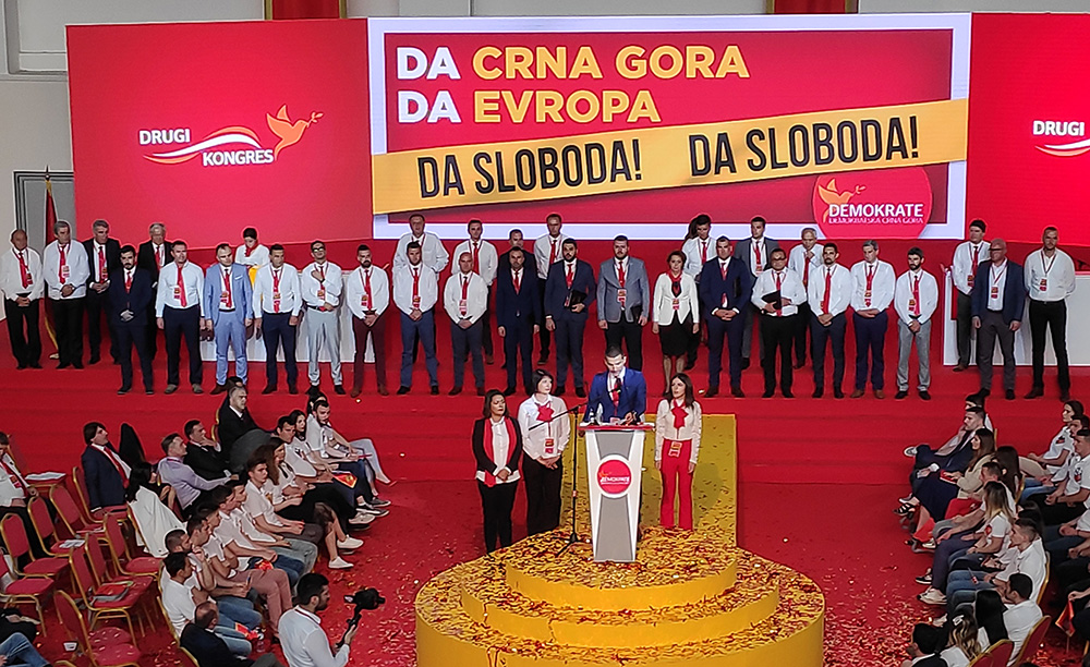 Demokrate u službi lažne države: Zbog ostavke Pejovića odloženo izjašnjavanje o Deklaraciji o poništenju priznanja tzv. Kosova!