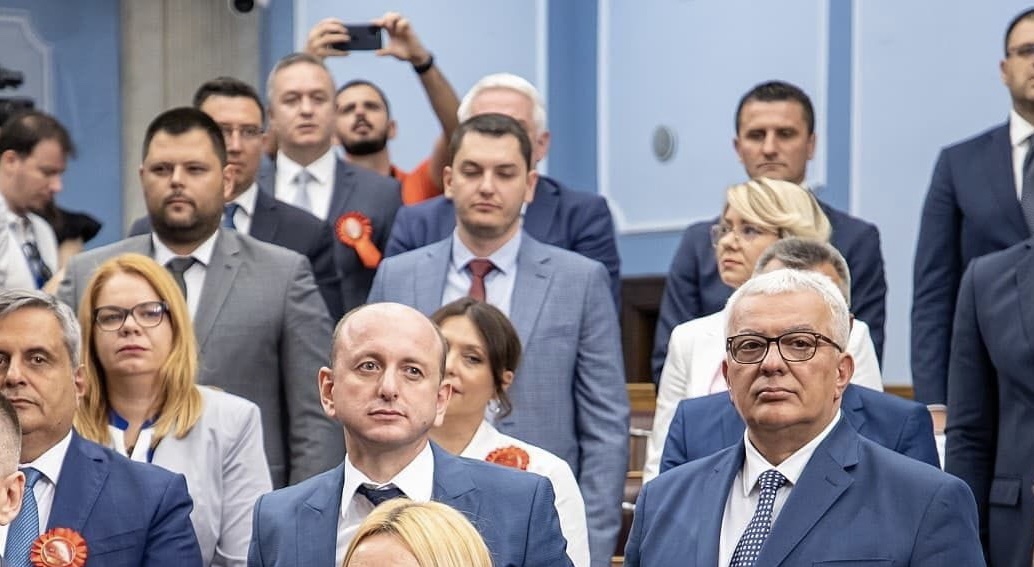 Otvoreno pismo liderima ZBCG: Kao što mafiji nijeste popustili, ne popuštajte danas ni milimetar onima koji prave vladu sa onima koji su glasali Mila na predsjedničkim izborima!