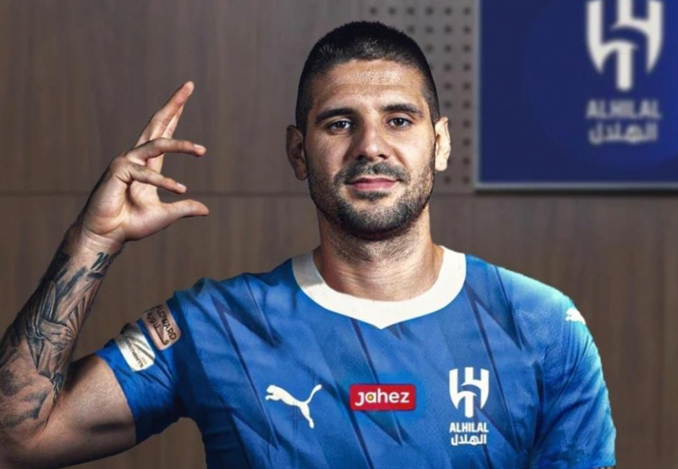 Mitrović  u Al Hilalu, za tri godine zaradiće 75 miliona