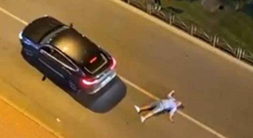 Tuča u Budvi: Džipom prešao preko nogu mladića koji je ležao na ulici
