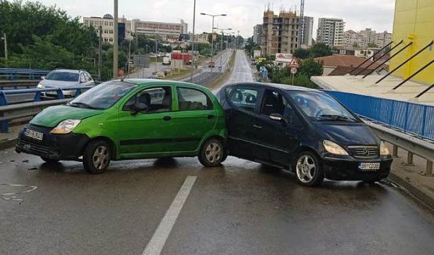 Dva udesa u Baru, nema povrijeđenih