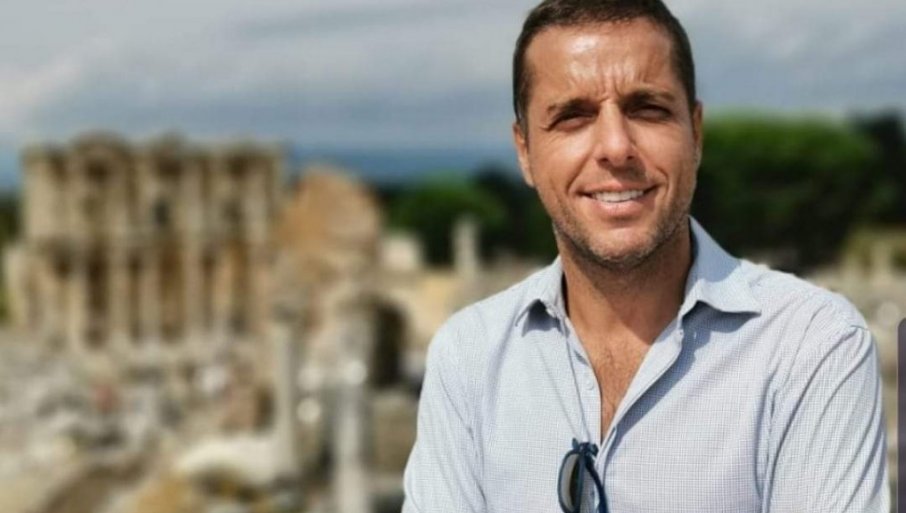 Ćirilica je pismo, poruka i način života: Marko Kentera, selektor dramskog programa Festivala „Ćirilicom“ u Budvi
