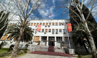 Građani ispaštaju: Od novog saziva parlamenta zavisi usvajanje 68 zakona