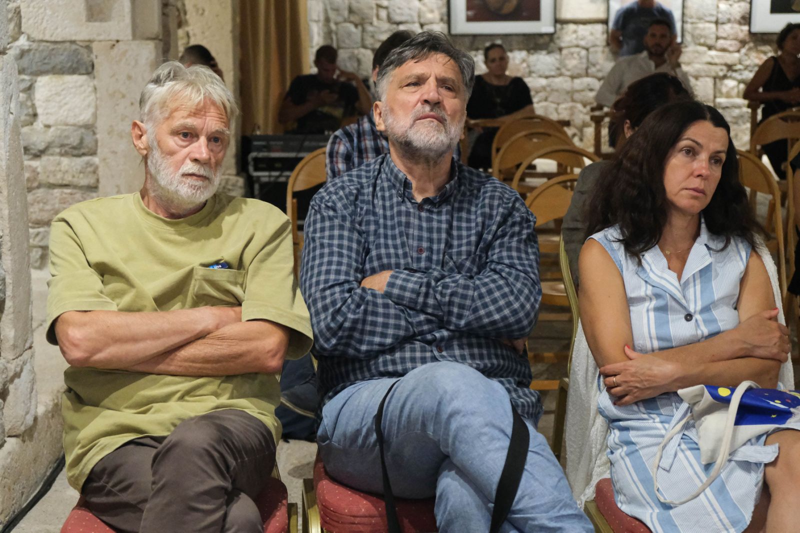 Veče o književnosti nastaloj u Boki i o Boki upriličeno sinoć na Festivalu „Ćirilicom“