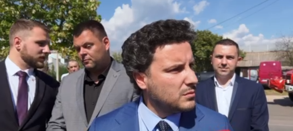 Abazović: Početak kopanja tunela do Višeg suda poklapa se sa dolaskom agenata FBI
