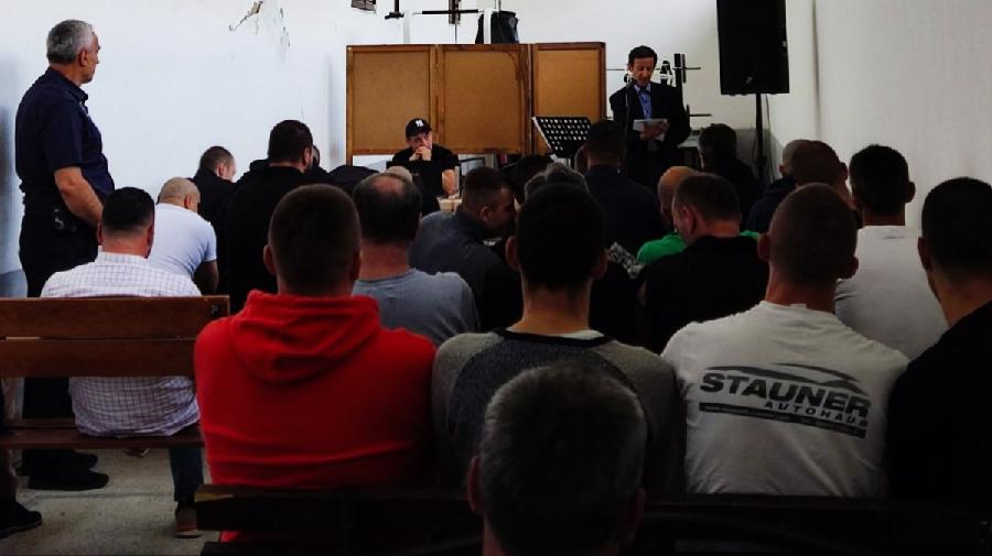 Koprivica održao koncert u bjelopoljskom zatvoru