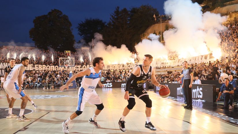 Spektakl na Tašu: Partizan igrao sa braćom iz Španije