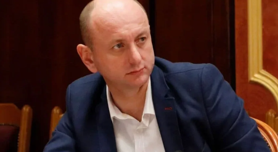Knežević: Blago ovome što je obio depo Višeg suda, tu ima više droge nego u Kolumbiji i Meksiku; Samo se molim Bogu da nije ponio i one praćke iz državnog udara