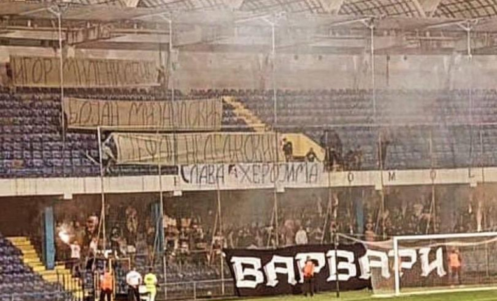 Varvari odali počast ubijenim Srbima na Kosovu: „Slava herojima“
