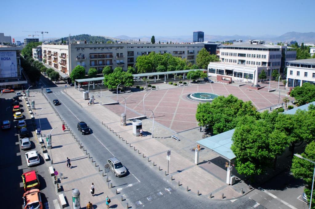 Sjutra višesatna zabrana saobraćaja u centru Podgorice