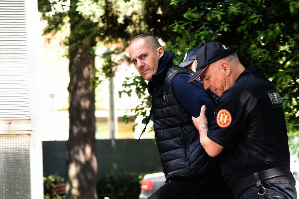 Politička igra i čistka stečajnih upravnika