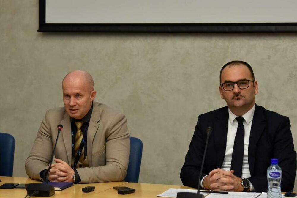 Radnici Aerodroma Crne Gore planiraju štrajk upozorenja