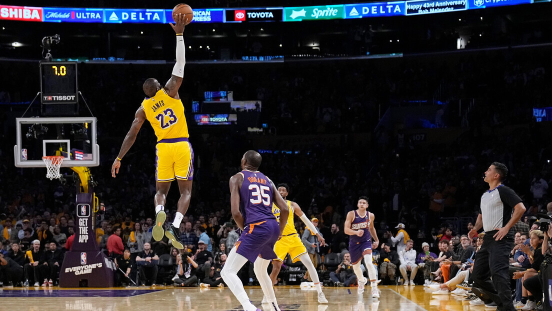 Lebron i Durent protivnici posle pet godina, Lejkersi preživjeli vrelinu „sunca“