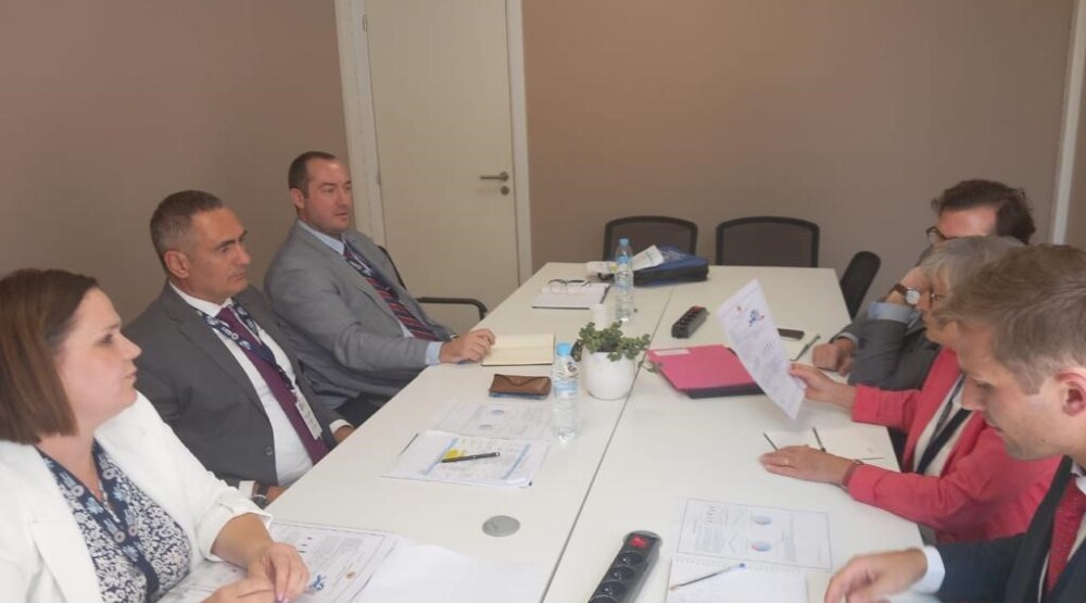 Crna Gora mora pažljivo sagledati opcije i načine izlaska na međunarodno finansijsko tržište