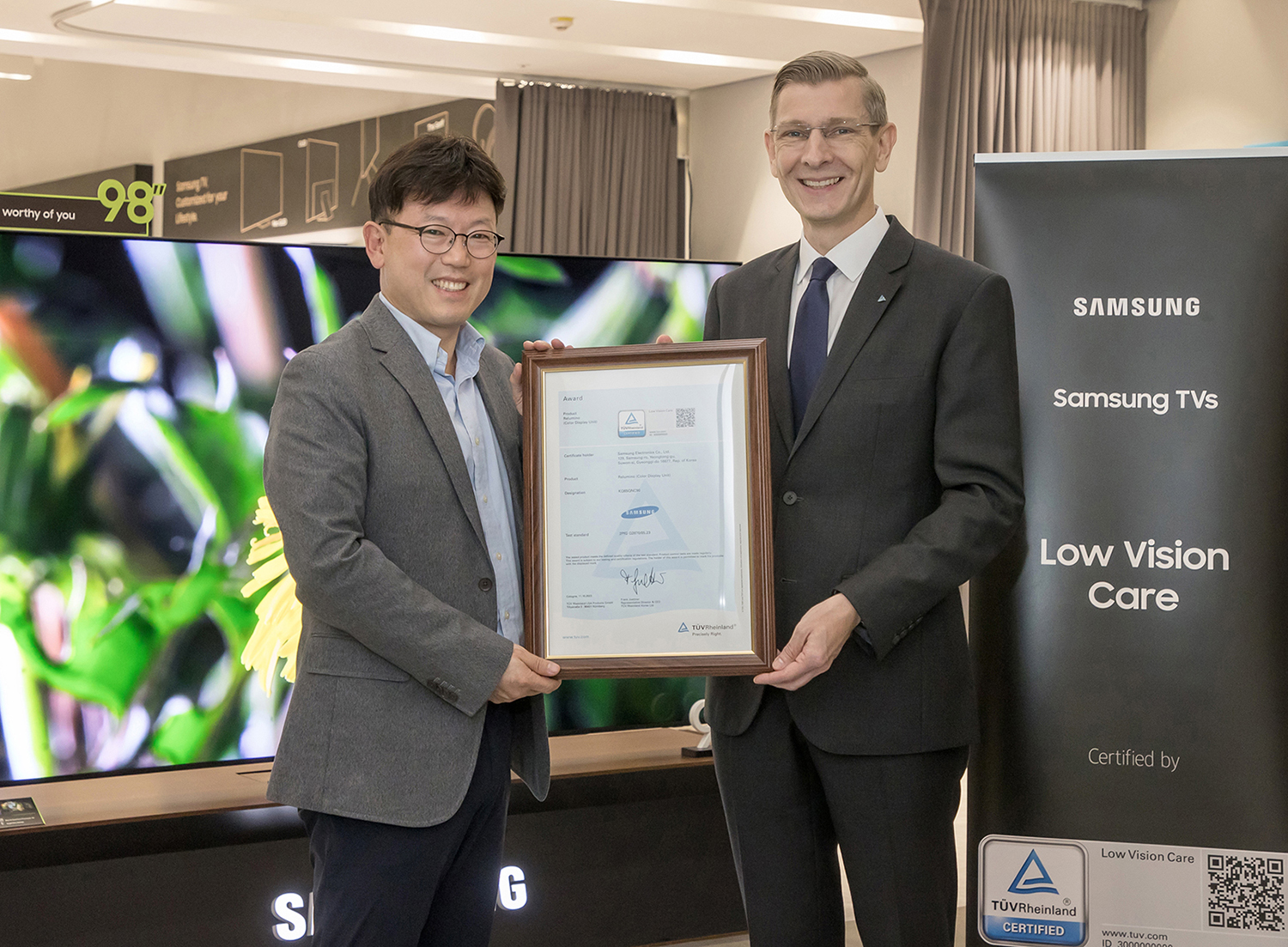 Samsung Neo QLED i QLED TV uređaji stekli sertifikat „Briga o slabovidima“ organizacije TÜV Rheinland